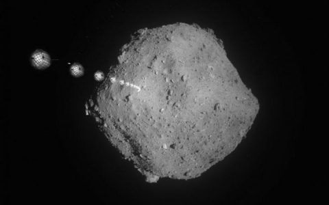 隼鸟2号释放机器人降落在小行星表面，将于2020年返回地球