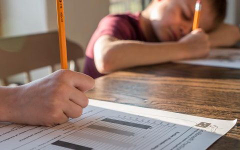 人工智能为什么看不懂数学题目？浅谈中文自然语言处理