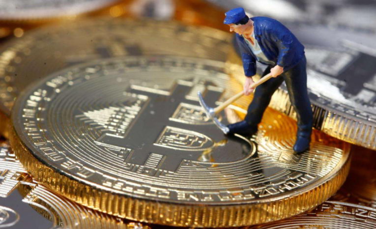 比特币不断猛涨的背后逻辑到底是什么？未来比特币会变成废代码么？
