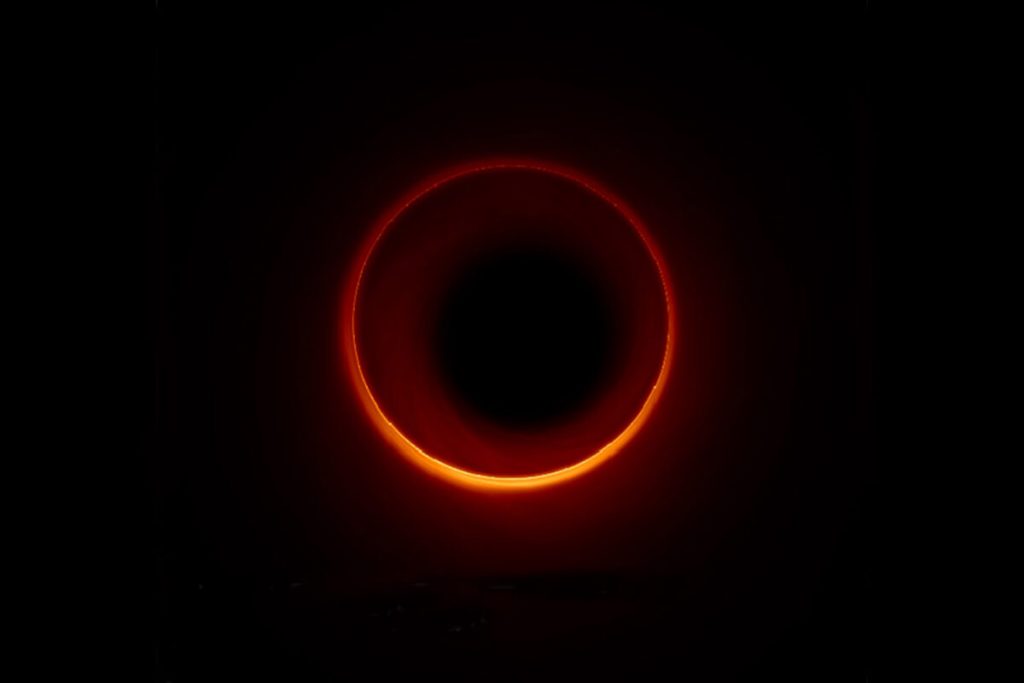 参宿四未来超新星爆发以后是变成黑洞还是中子星还是白矮星？