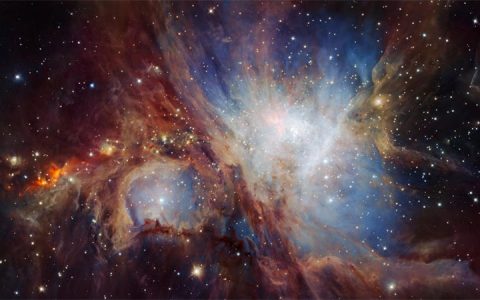 猎户座星云：夜空最亮的星云