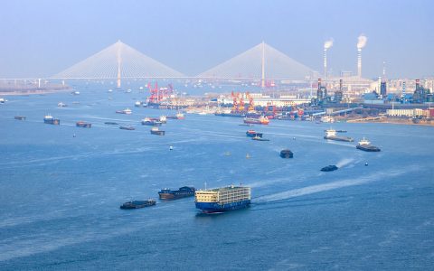 恒河、印度河、黄河和长江的对比数据